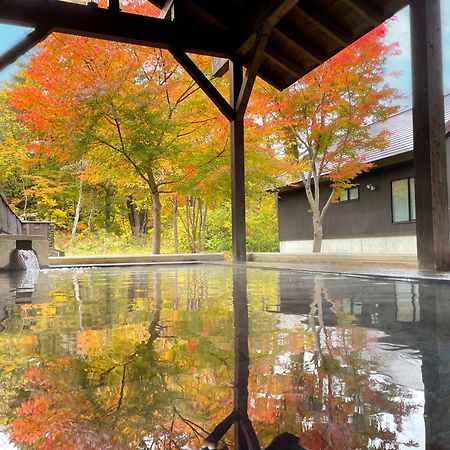 Urabandai Lake Resort Geihinkan Nekoma Rikyu Kitashiobara Exteriör bild